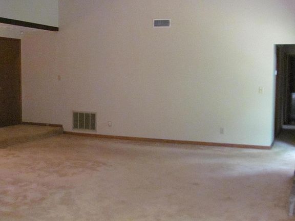 sapcious and open living room