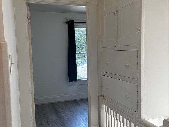 3rd image of 227 South St