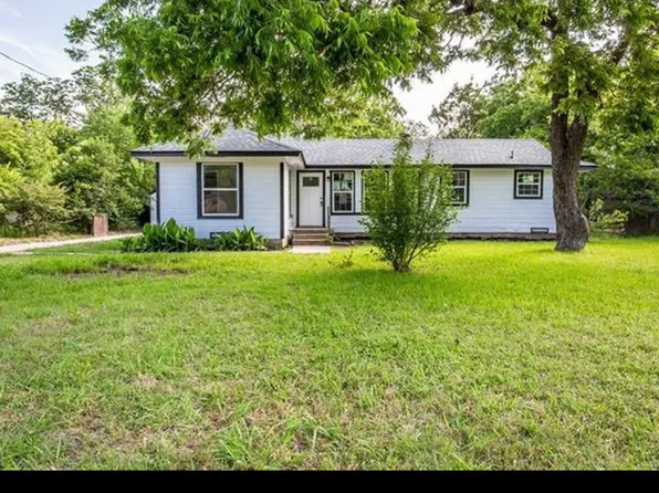 2338 Longhorn St, Dallas, TX 75228