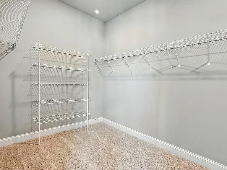1232 S Person St #201 — Photo 17