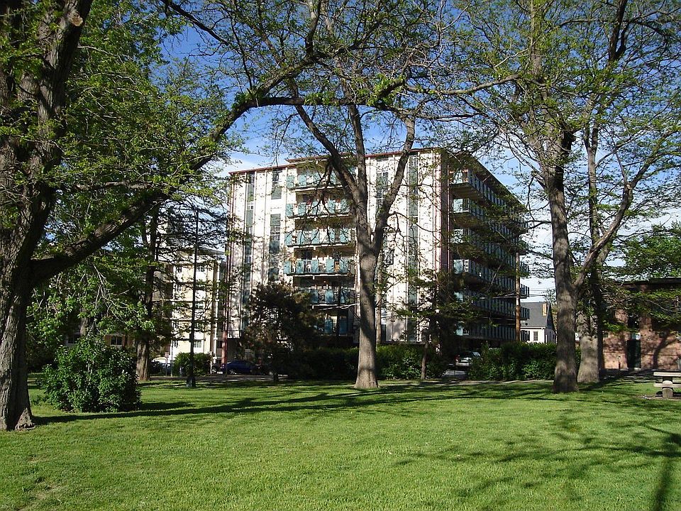 Located right on Cheesman Park!