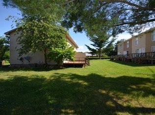 102 Unaka Ct APT 4, Erwin, TN 37650