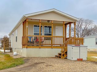 124 E 3rd Ave, Fort Pierre, SD 57532