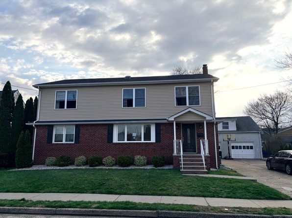 124 S 15th Ave Floor 2