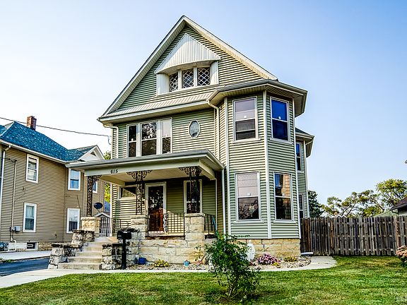 2nd image of 615 Darcy Ave