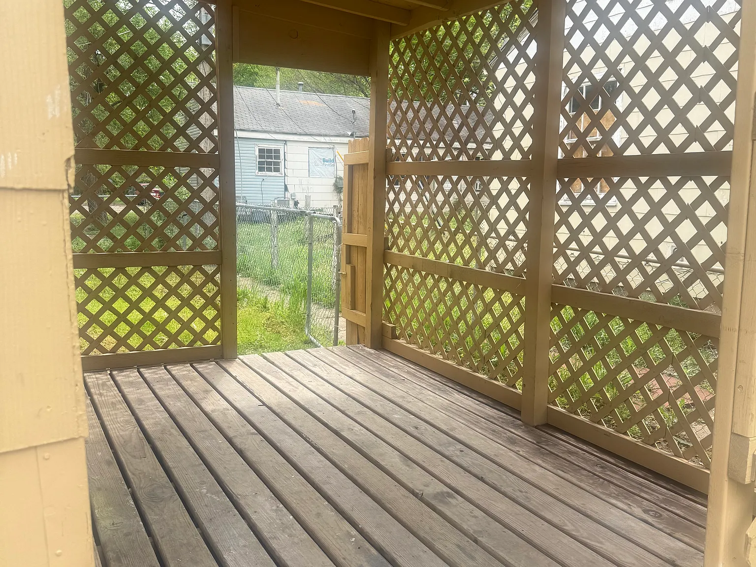 2 bed, 750 sqft, $750 — Photo 2