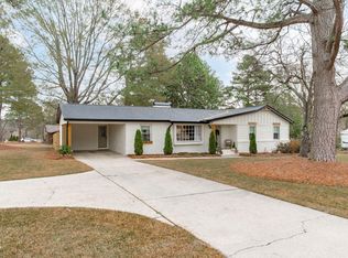 752 N Willow St, Angier, NC 27501