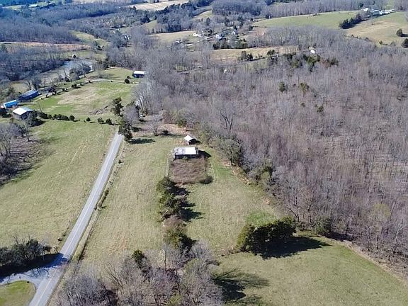3rd image of 1702 State Highway 619
