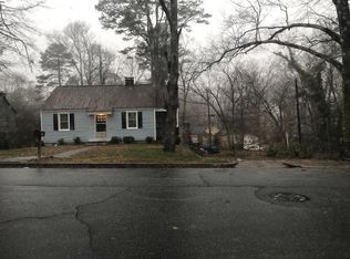 108 White Oak Rd, Spartanburg, SC 29301