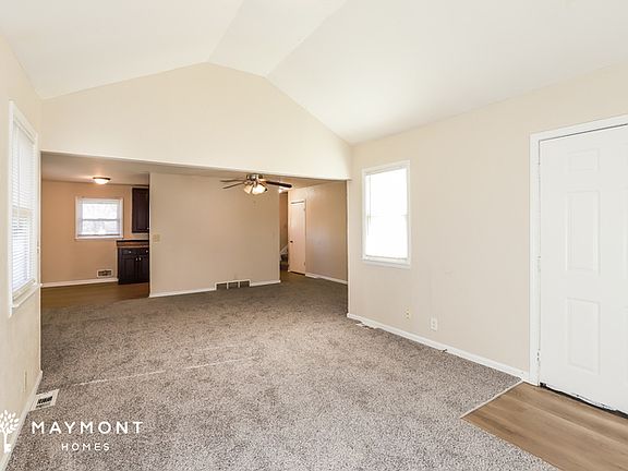 5th image of 4704 Kensington Ave