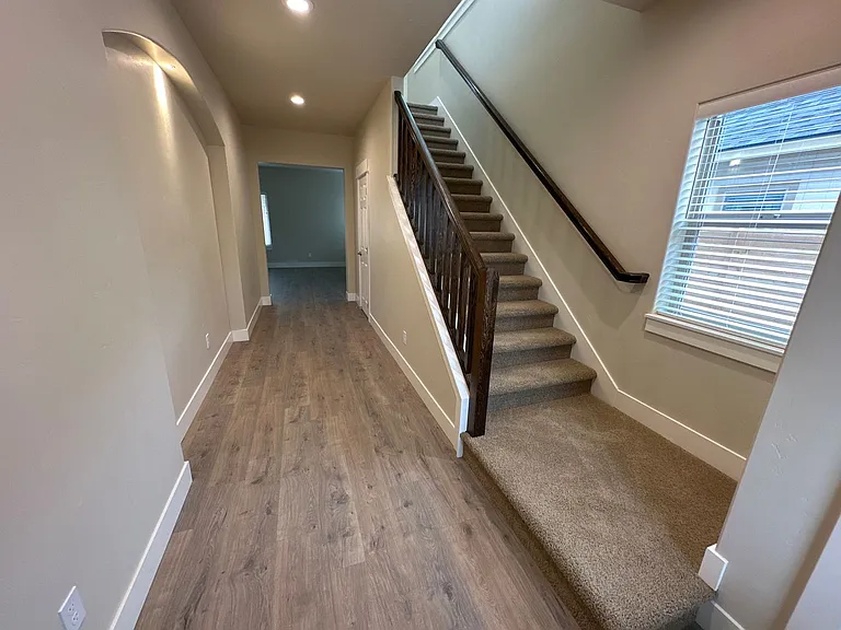 20589 SE Slate Ave — Photo 2