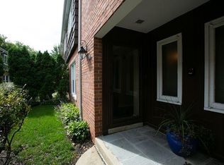 391 Central Ave, Highland Park, IL 60035