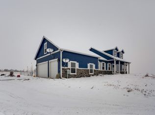 3955 Horseshoe Dr, Strasburg, CO 80136