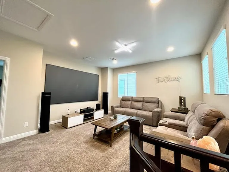 8084 Skye Dragon St — Photo 18