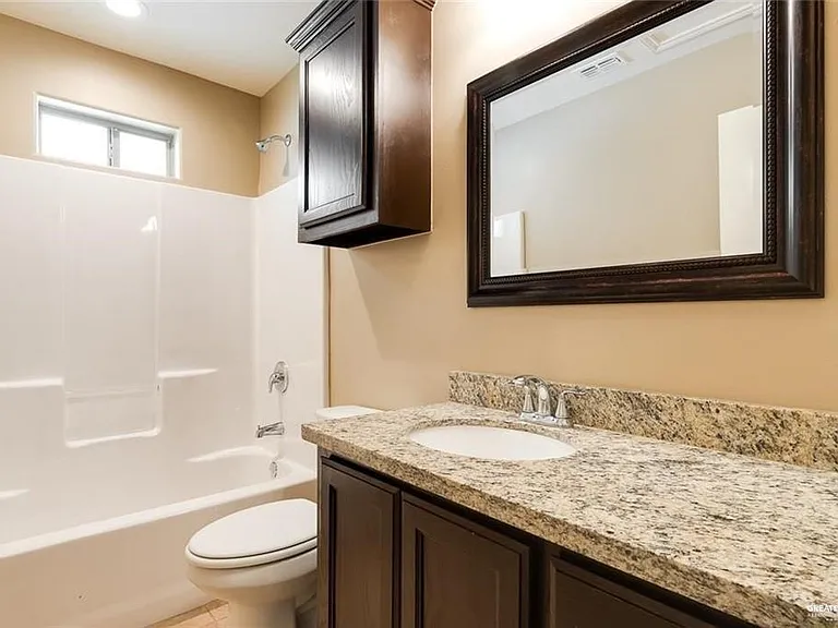 3003 Linda Vista St #2 — Photo 7