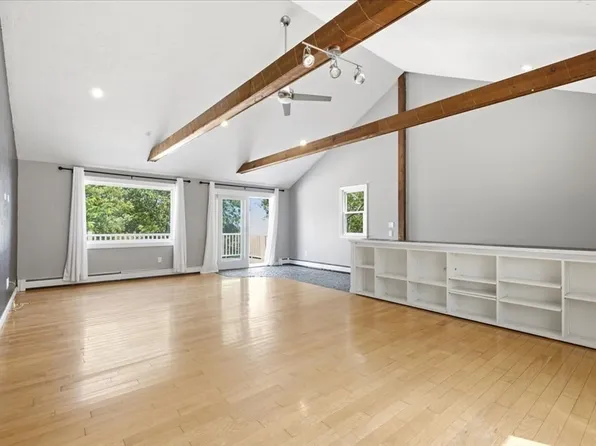 83 Hillside Dr, Plymouth, MA 02360