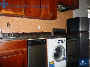 251 W 109th St BSMT 2, New York, NY 10025