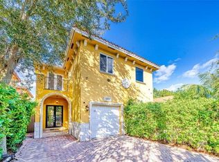 3050 Elizabeth St #3050, Miami, FL 33133