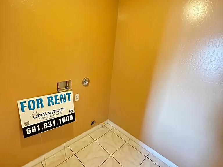 6630 Rimridge Way — Photo 30