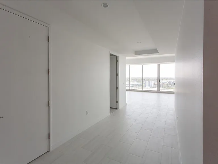 400 Central Ave #2001 — Photo 7
