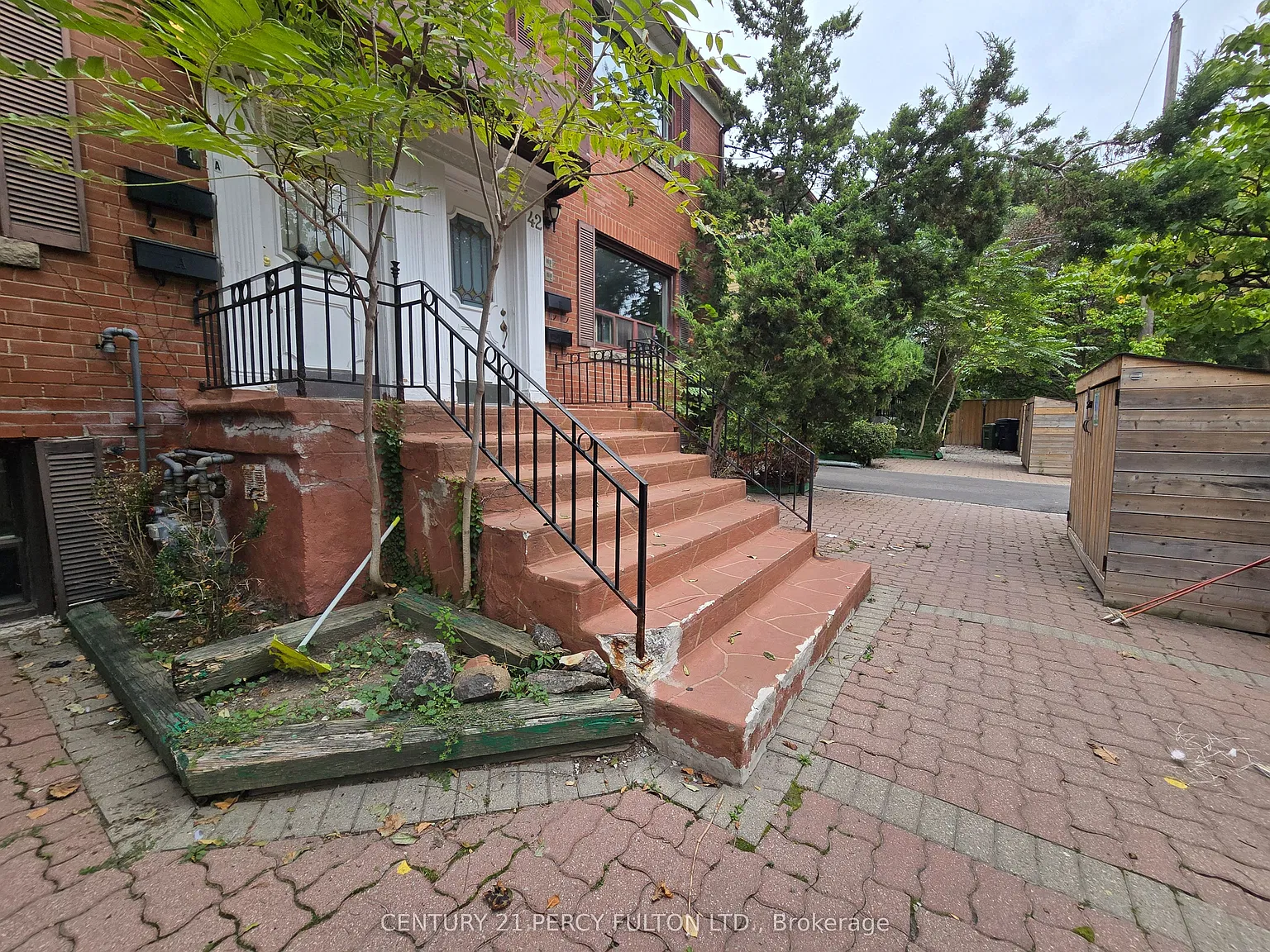 2 bed, $2,300 — Photo 2
