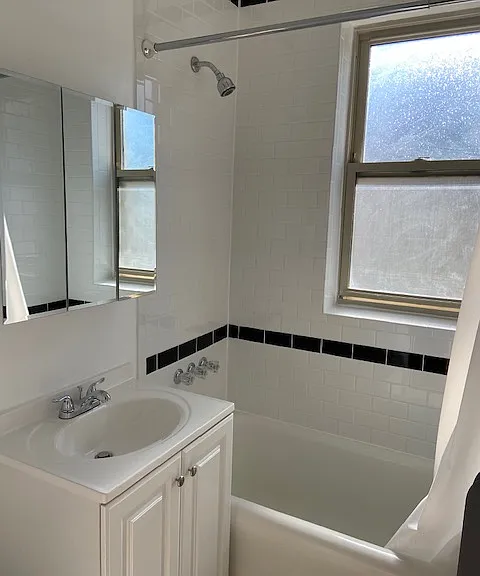 430 N Taylor Ave #1 — Photo 2