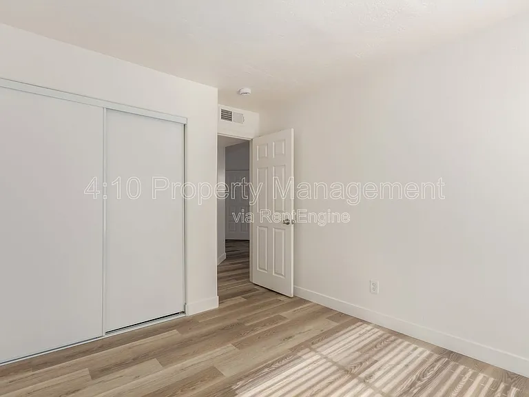 1432 W Emerald Ave #681 — Photo 16