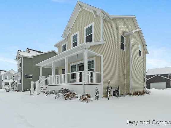 3rd image of 10472 Sunbranch Dr