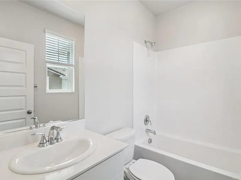 2206 Saltbush Dr — Photo 11