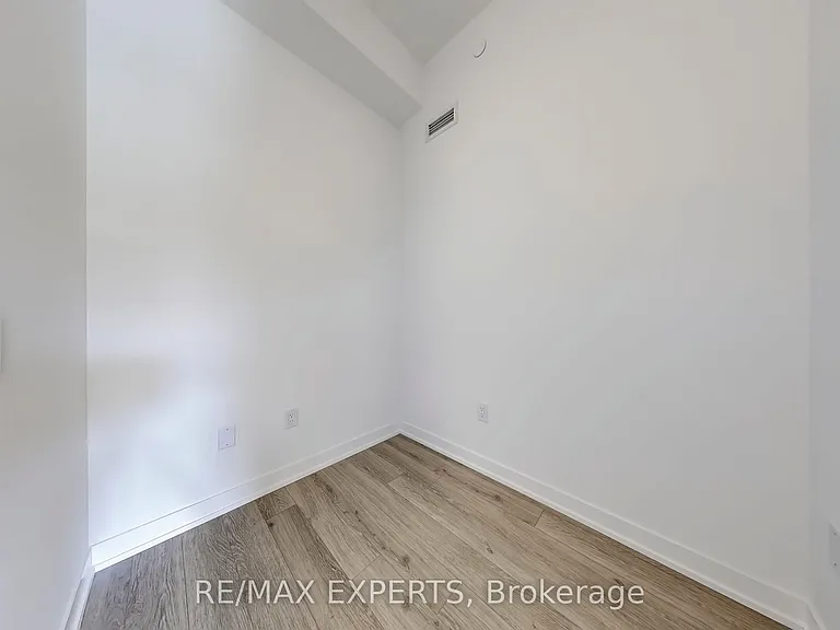 500 Wilson Ave #535 — Photo 17