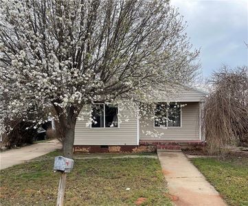 412 W 8th St, Elk City, OK, 73644