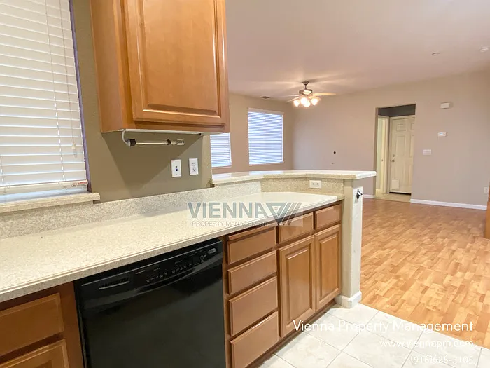 3301 Leiper Loop — Photo 11