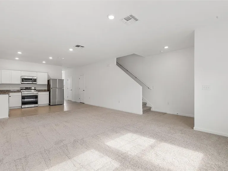 358 Cadberry Pl — Photo 4