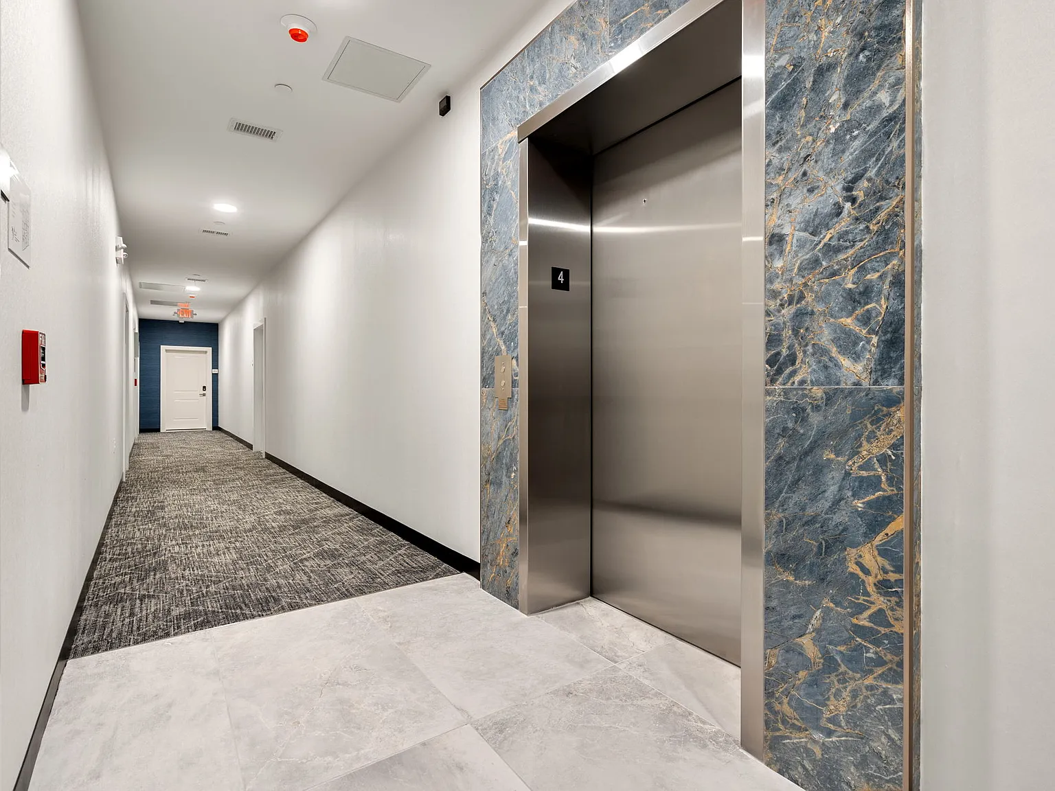 1 bed, 695 sqft, $2,800 — Photo 3