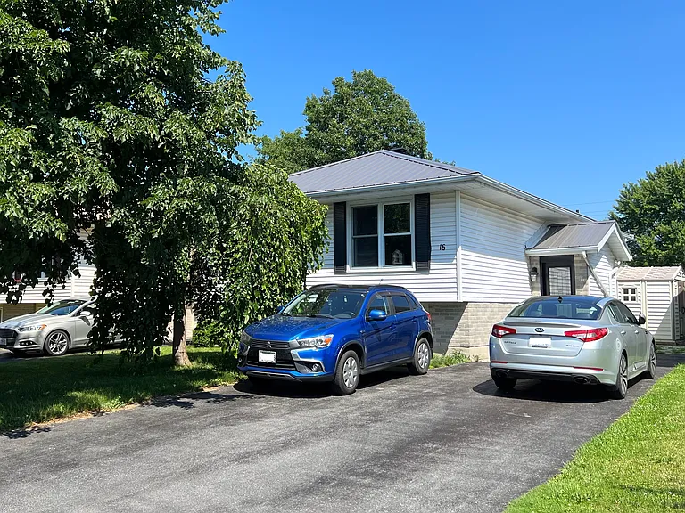 16 Dauphin Ave #1 — Photo 1