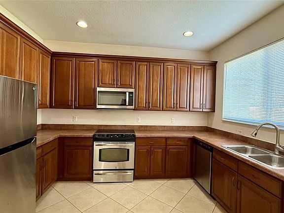 5th image of 13336 Hatherton Cir