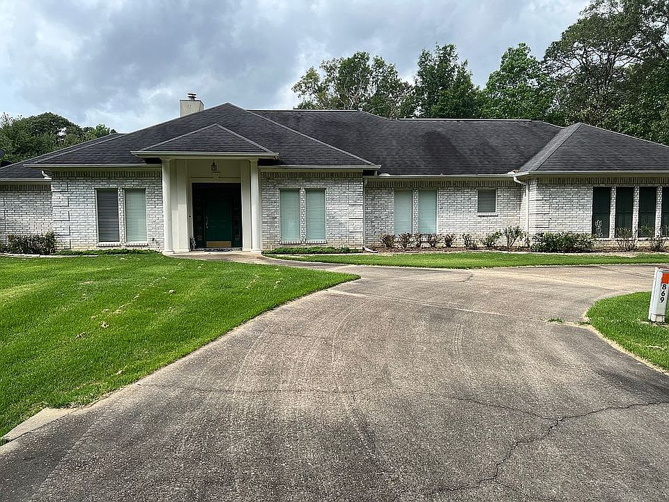 1st image of 24 Duffer Dr