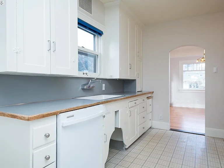 5134 NE Multnomah St — Photo 7