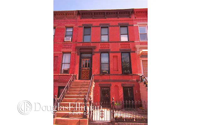 Rented by Douglas Elliman | media 7