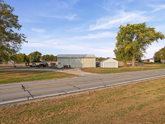 3rd image of 7736 S Us Highway 421