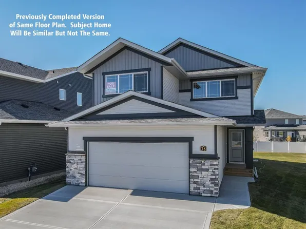 224 W Augustus Way, Penhold, AB T0M 1R0