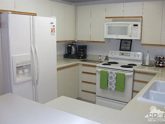 5th image of 77718 S Woodhaven Dr