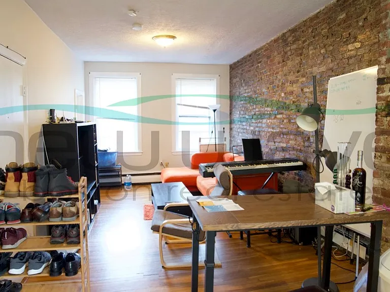 15 Garden St #4 — Photo 2