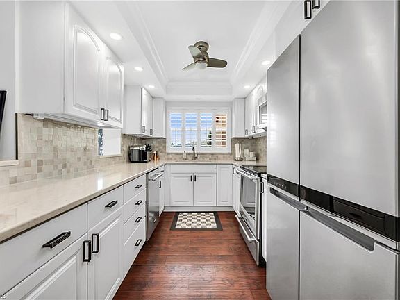 4th image of 3500 Gulf Shore BLVD N #104
