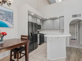 26512 Las Palmas APT 8, Laguna Hills, CA 92656