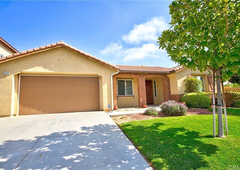 1st image of 31716 Meadow Ln