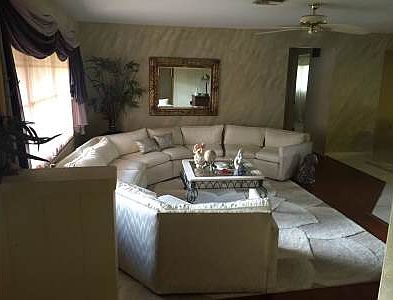 3rd image of 4403 Lake Haven Blvd