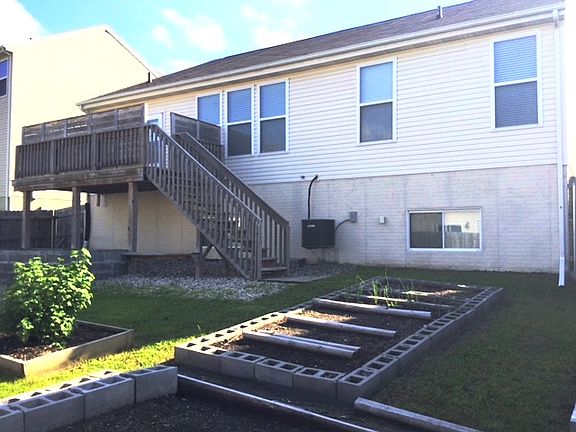 Fenced Yard/Privacy Deck