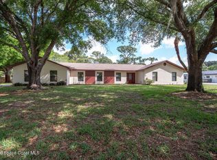 5290 Pina Vista Dr, Melbourne, FL 32934