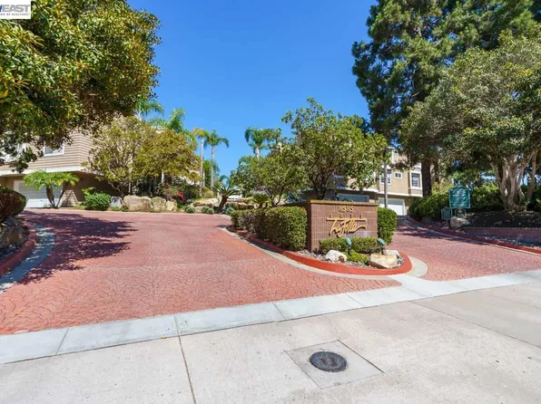 8591 Via Mallorca Unit F, La Jolla, CA 92037